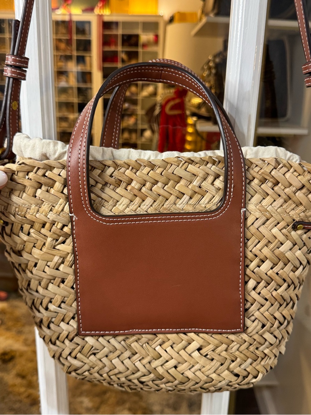👜🥥 House of Harlow 1960 Natural Straw Crossbody with Brown Leather Trim 🥥👜 - Picture 6 of 10